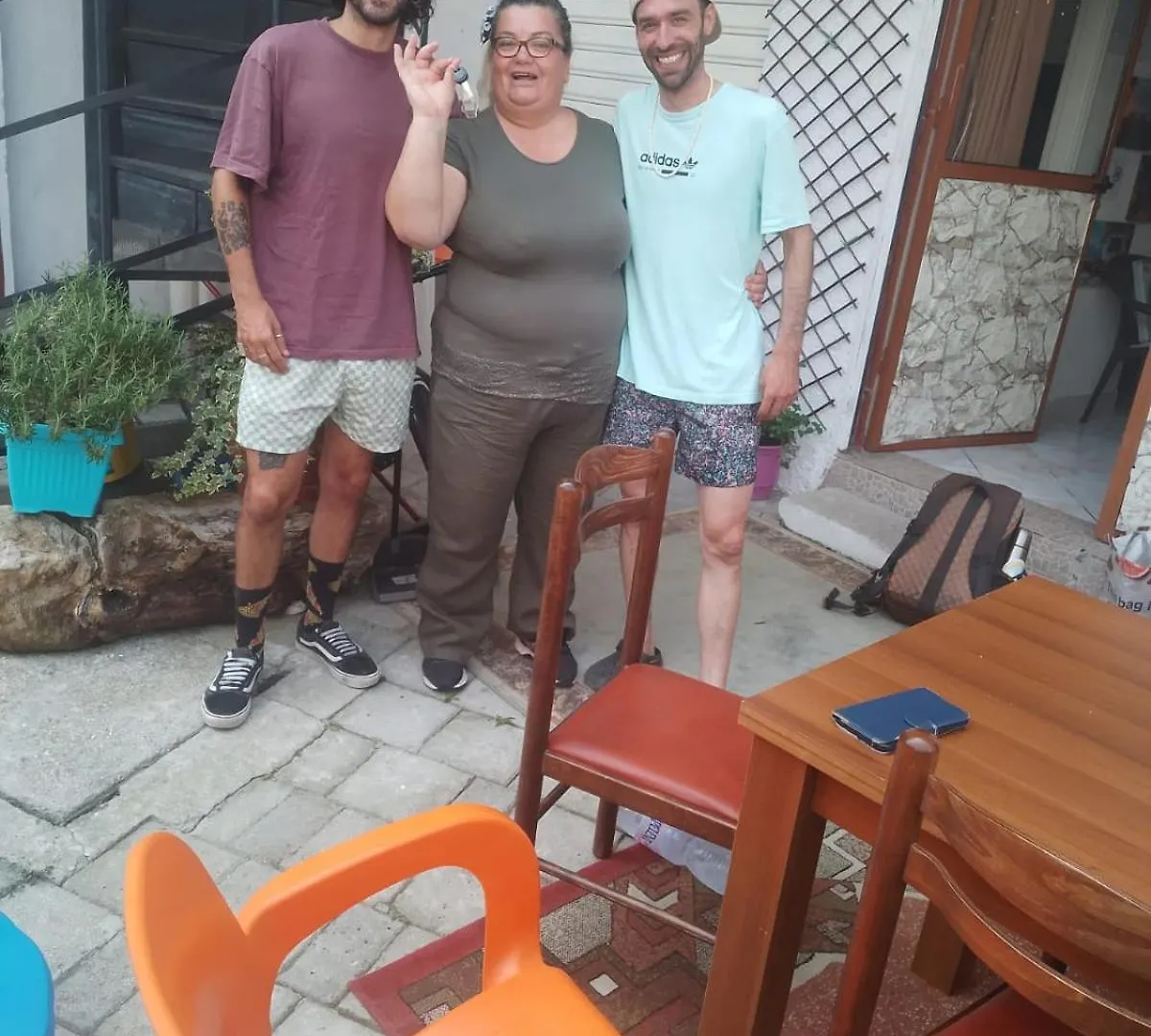 Casa Mia Hostel Vlorë 0*,  Albanië